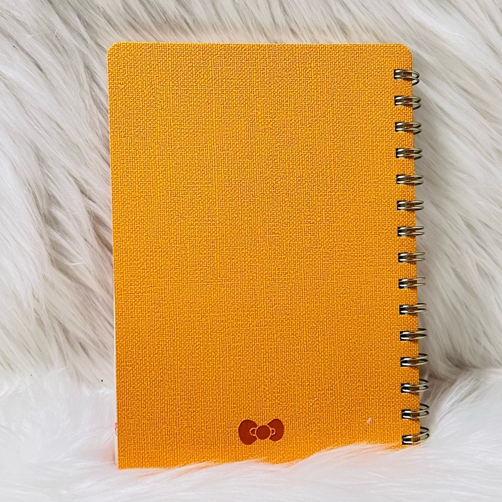 Hello‎ Kitty Planner - Picture 2 of 6